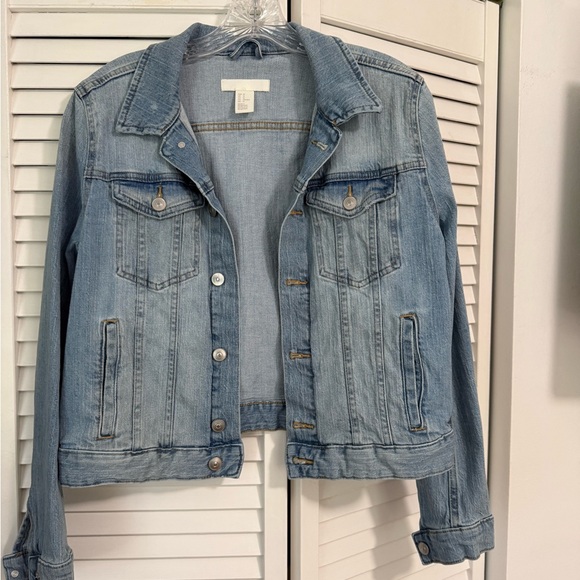 H&M Denim Jacket classic blue front side pockets size 12 - Picture 2 of 8